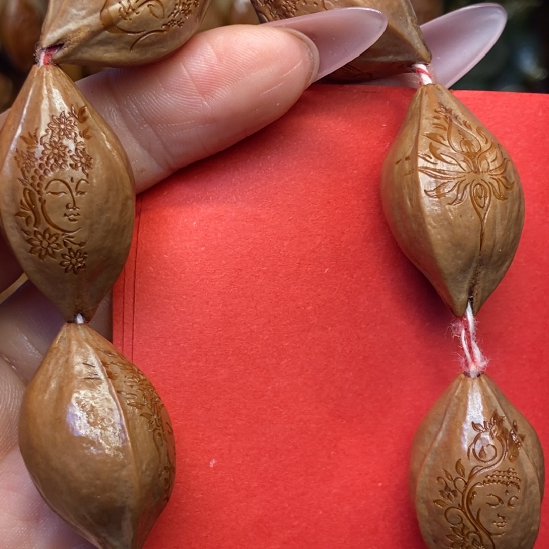 橄榄核把件原皮无相