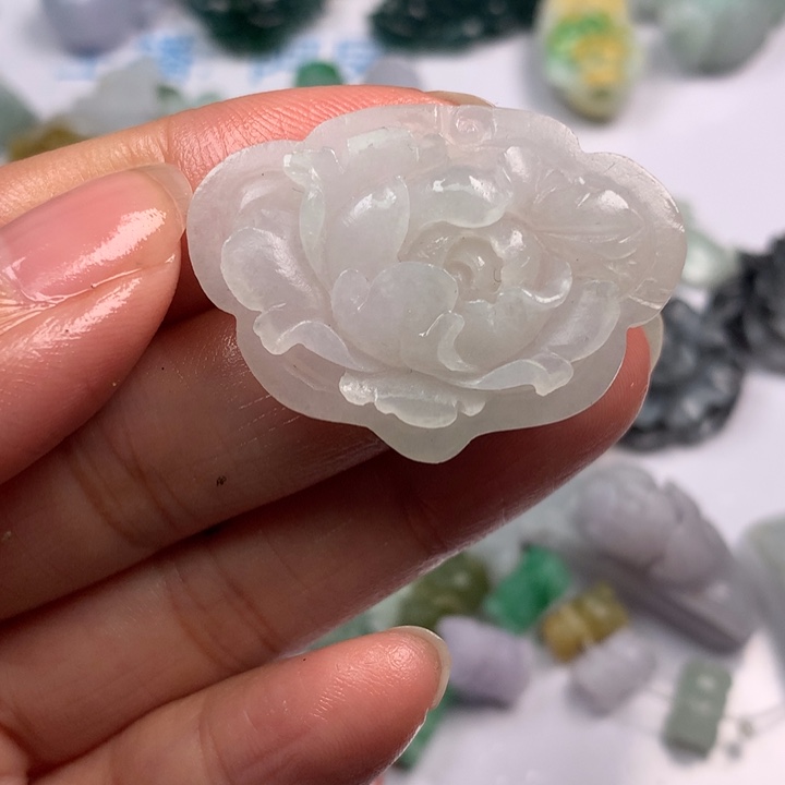 定制翡翠未镶嵌翡翠