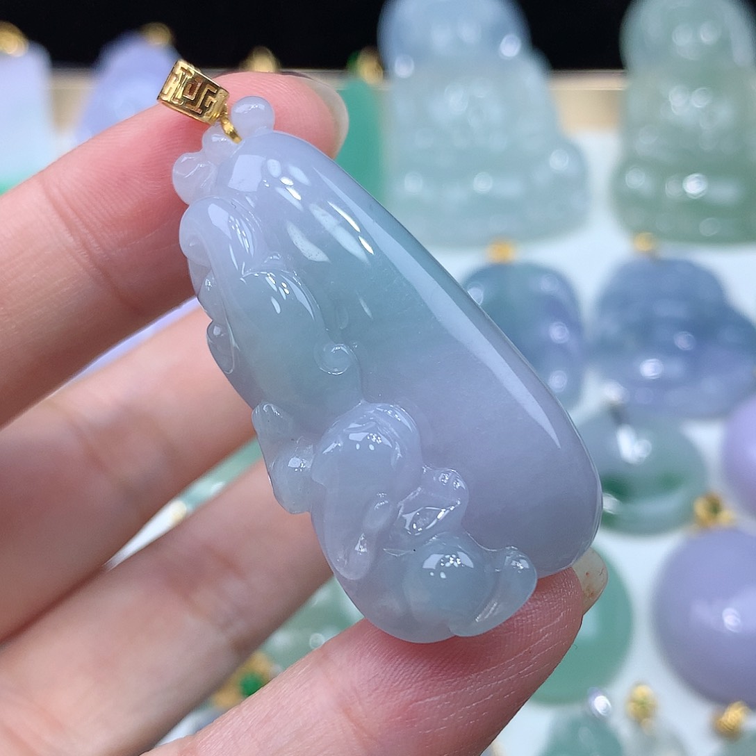 颈饰18K金镶嵌翡翠翡翠