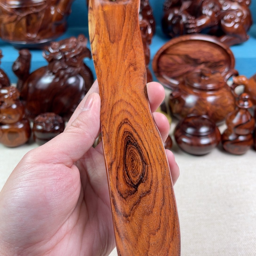 黄花梨/降香黄檀把件鬼脸