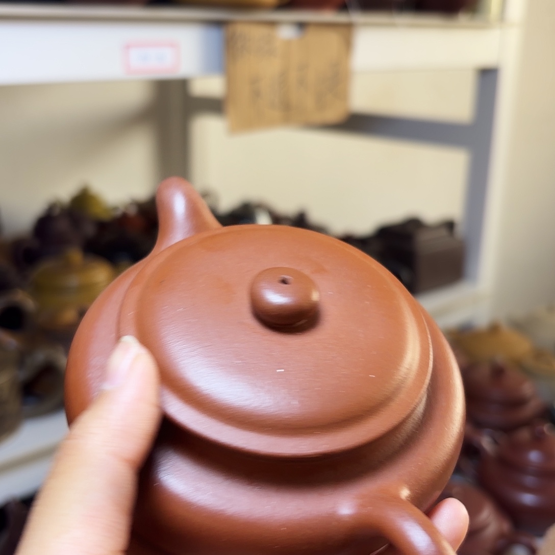 甄选宜兴本土紫砂壶