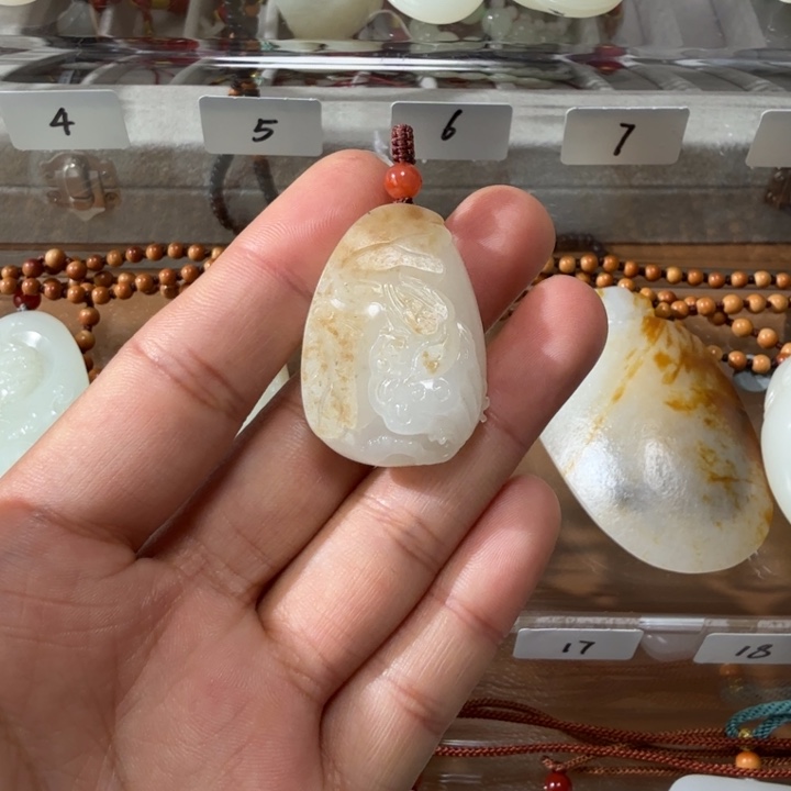 和田玉颈饰未镶嵌新疆和田玉天然真皮真色喜事连连（活动价）