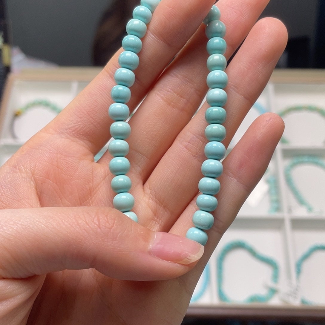 慧***雪绿松石未镶嵌珠宝奇石