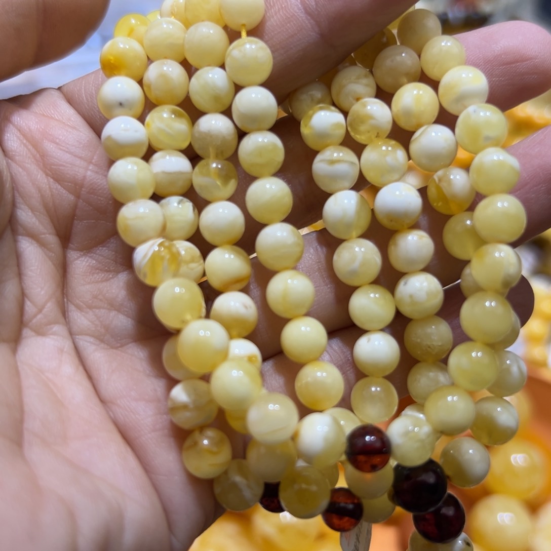 琥珀珠宝奇石未镶嵌