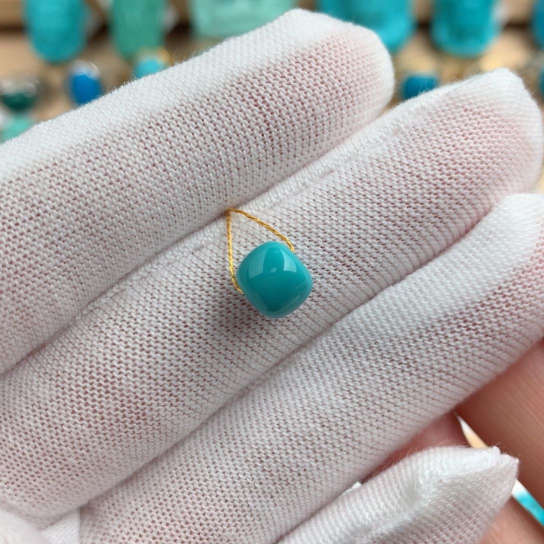 绿松石配饰未镶嵌7.3-6.3mm