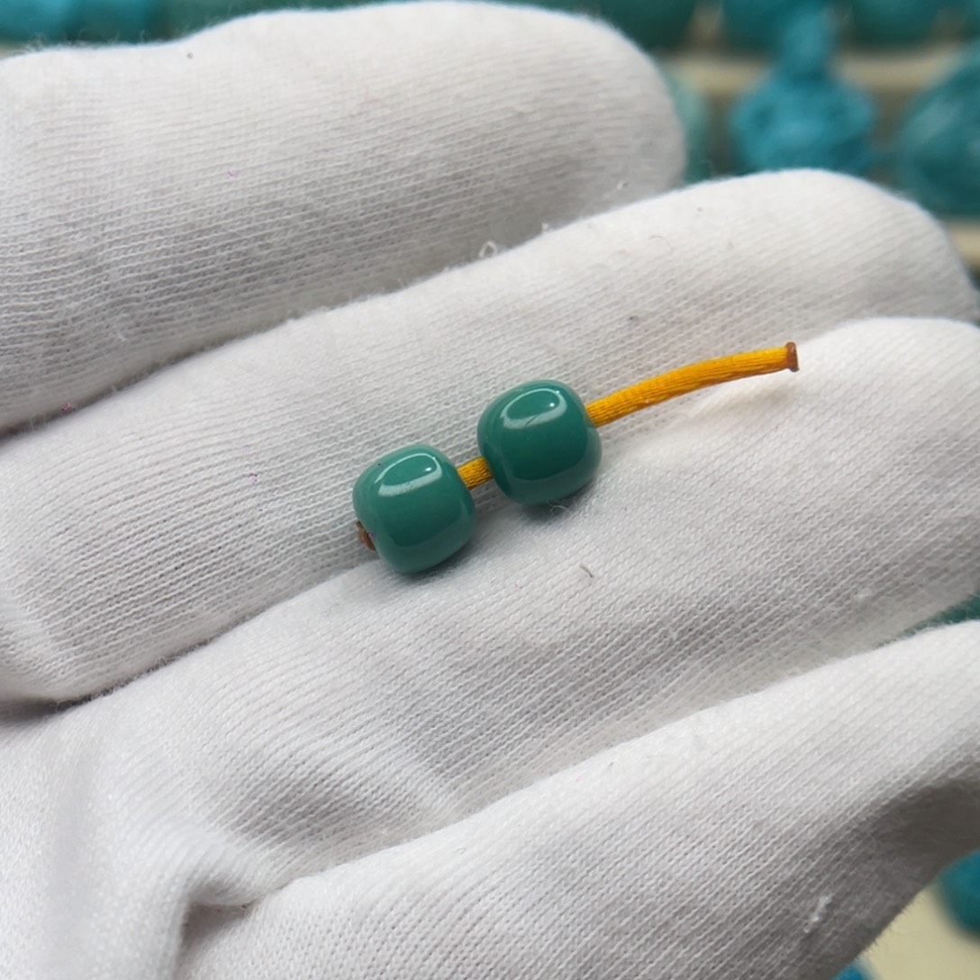 绿松石未镶嵌颈饰卡7.8