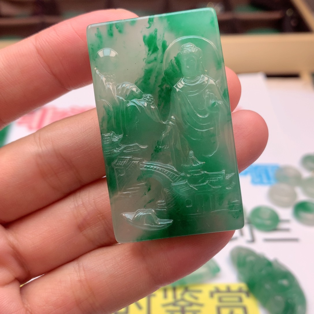 石英岩玉未镶嵌颈饰