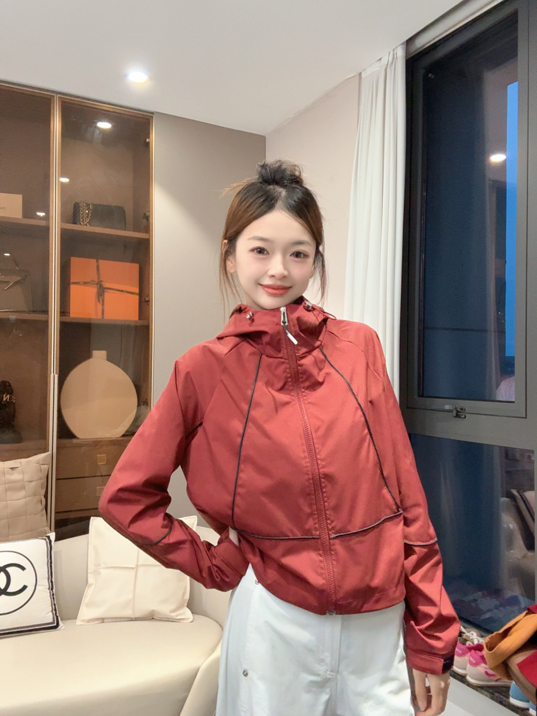 加棉加厚百搭长袖短外套女士常规短款时尚连帽防风女冲锋衣棉衣