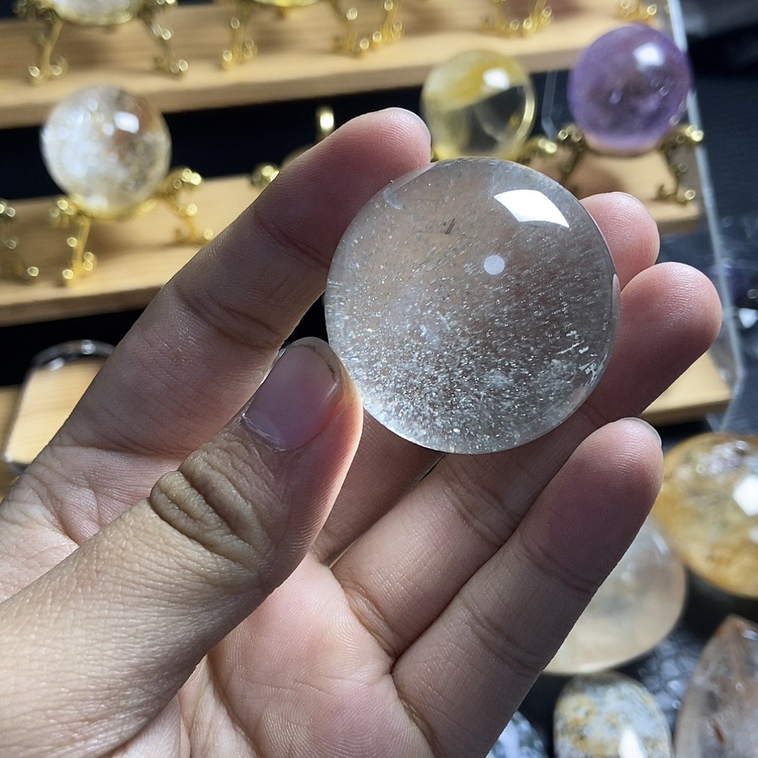 未镶嵌水晶珠宝半成品