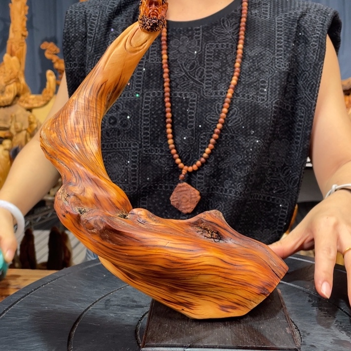 柏木（崖柏）随型摆件