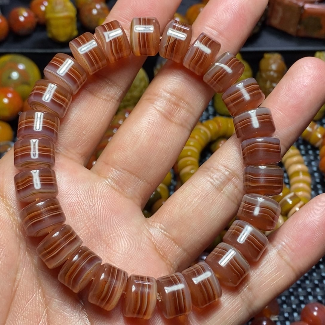 玛瑙/玉髓玛瑙 战国红未镶嵌12