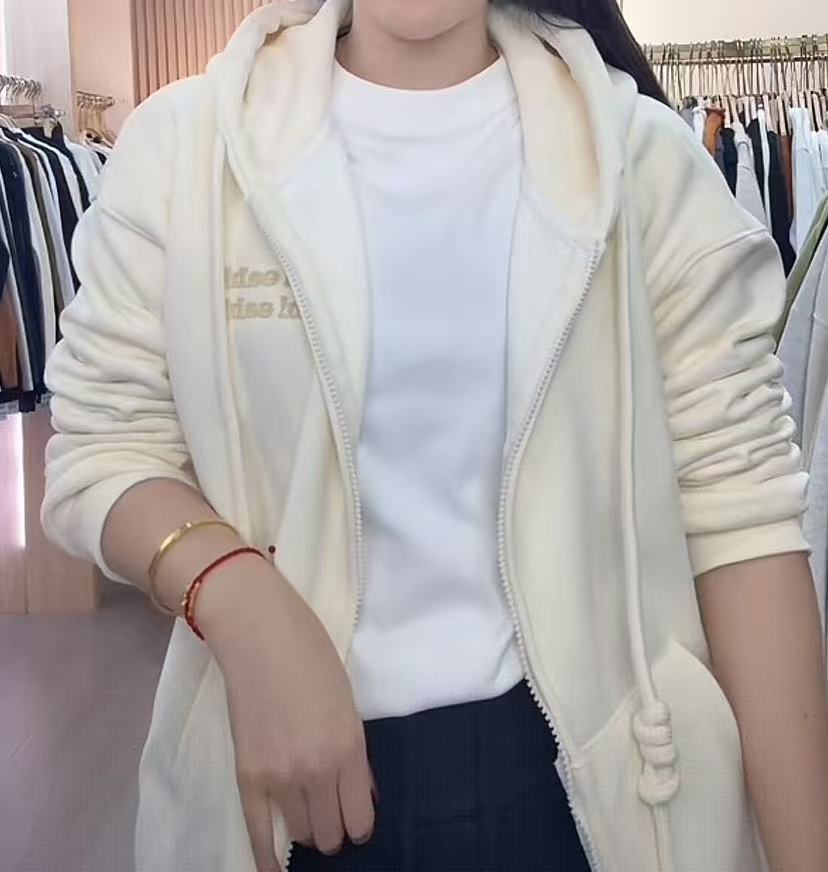 364-1-DQ米白色连帽双排英文小字母加绒卫衣外套（85-140）