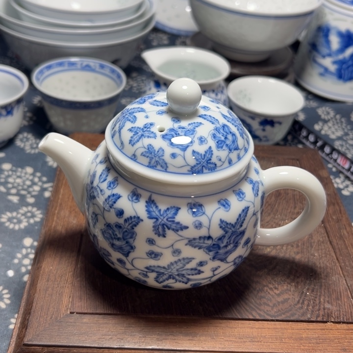 陶青花小茶壶300毫升