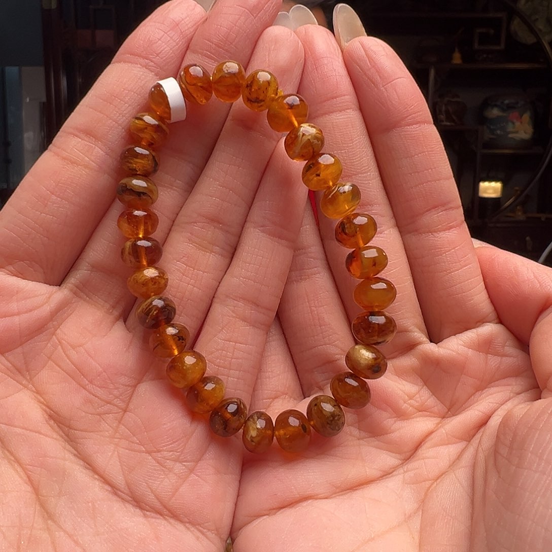 琥珀裸石未镶嵌抚顺琥珀20273-1。8mm