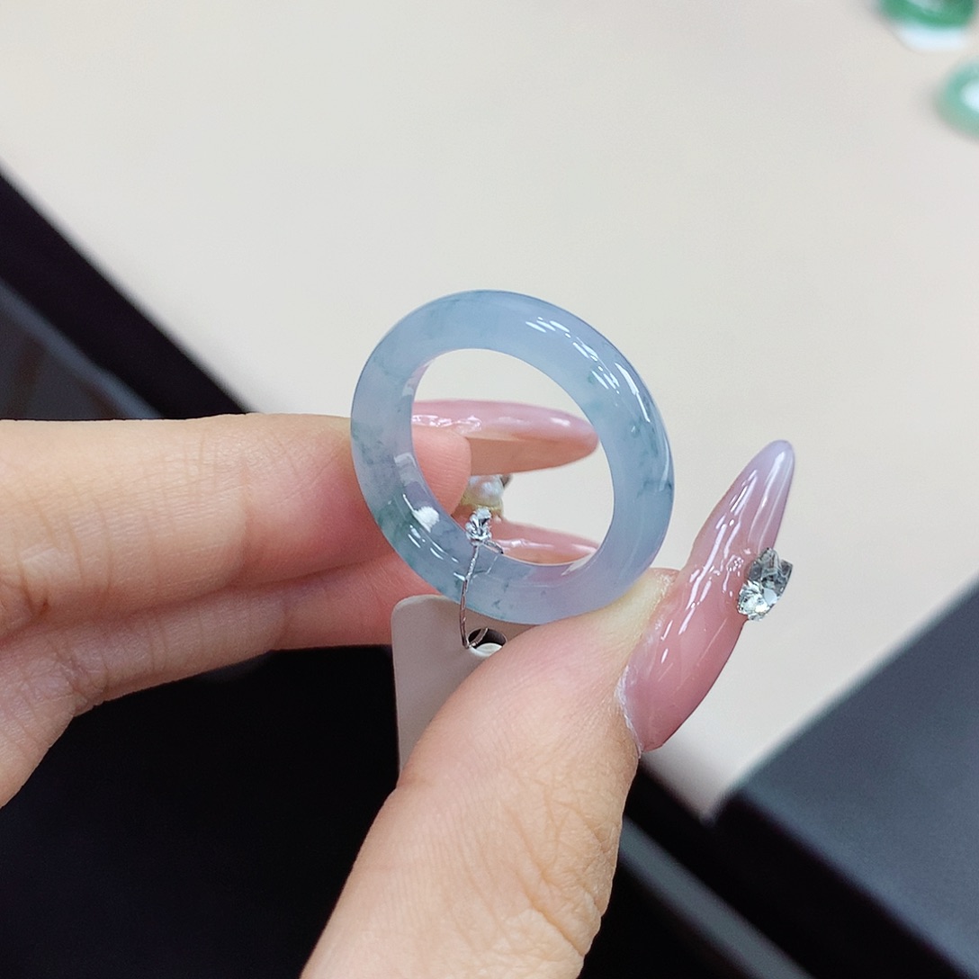 翡翠未镶嵌戒指17号