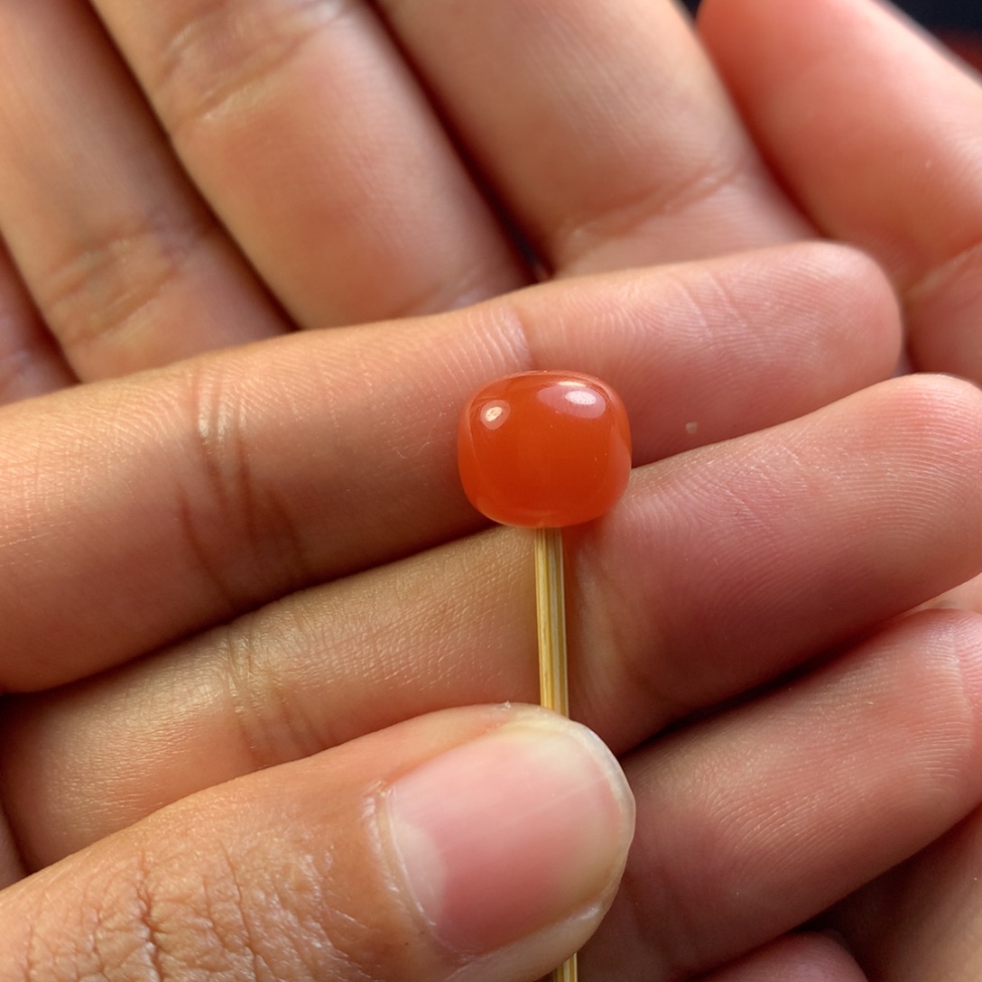 南红玛瑙9.8老型单珠未镶嵌