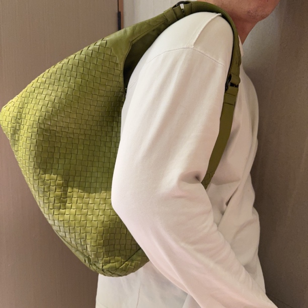 95新 BOTTEGA VENETA/葆蝶家 【冰】牛油果绿腋下包