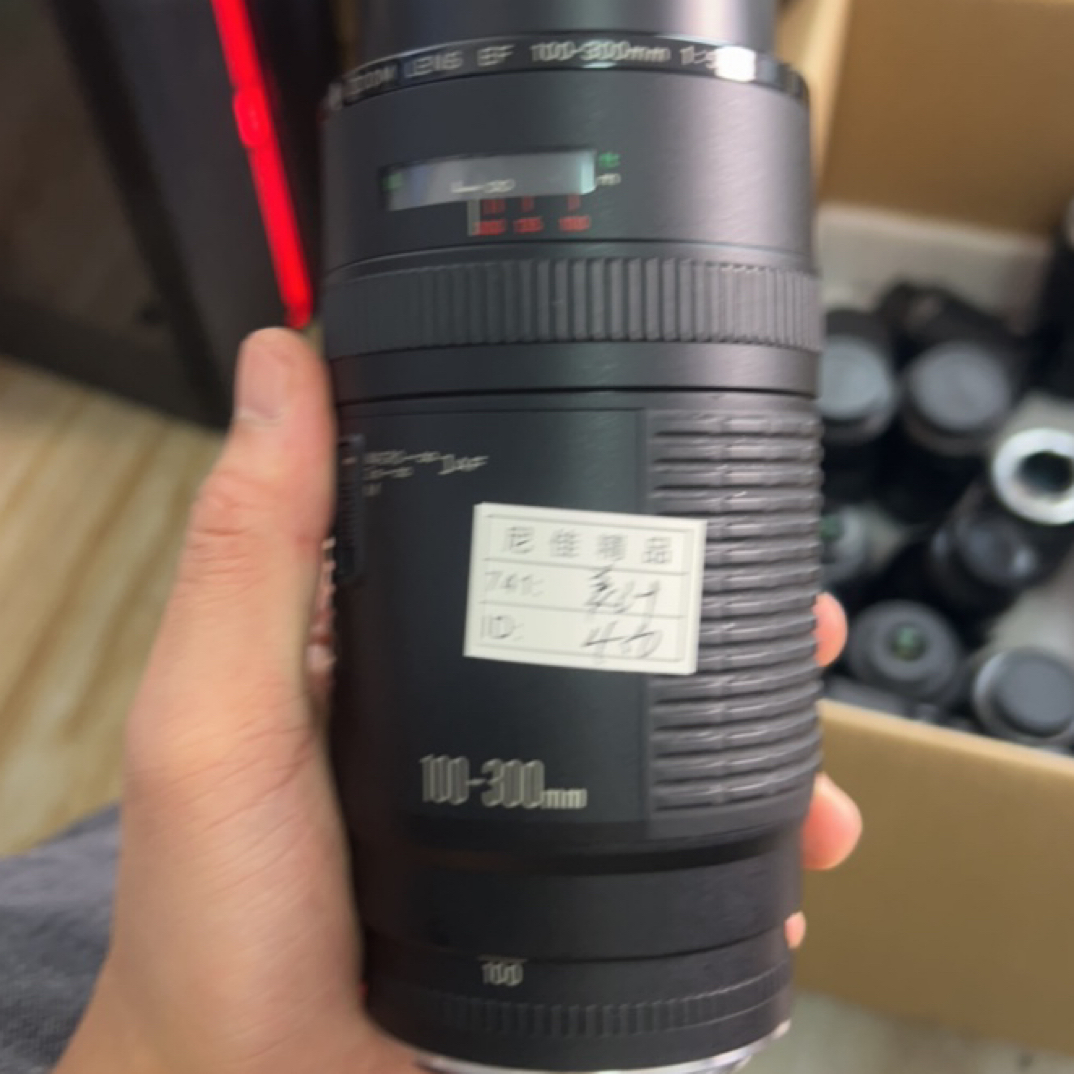 9新 Nikon/尼康 Canon/佳能 - 卡口 二手单反相机/镜头（无配件）