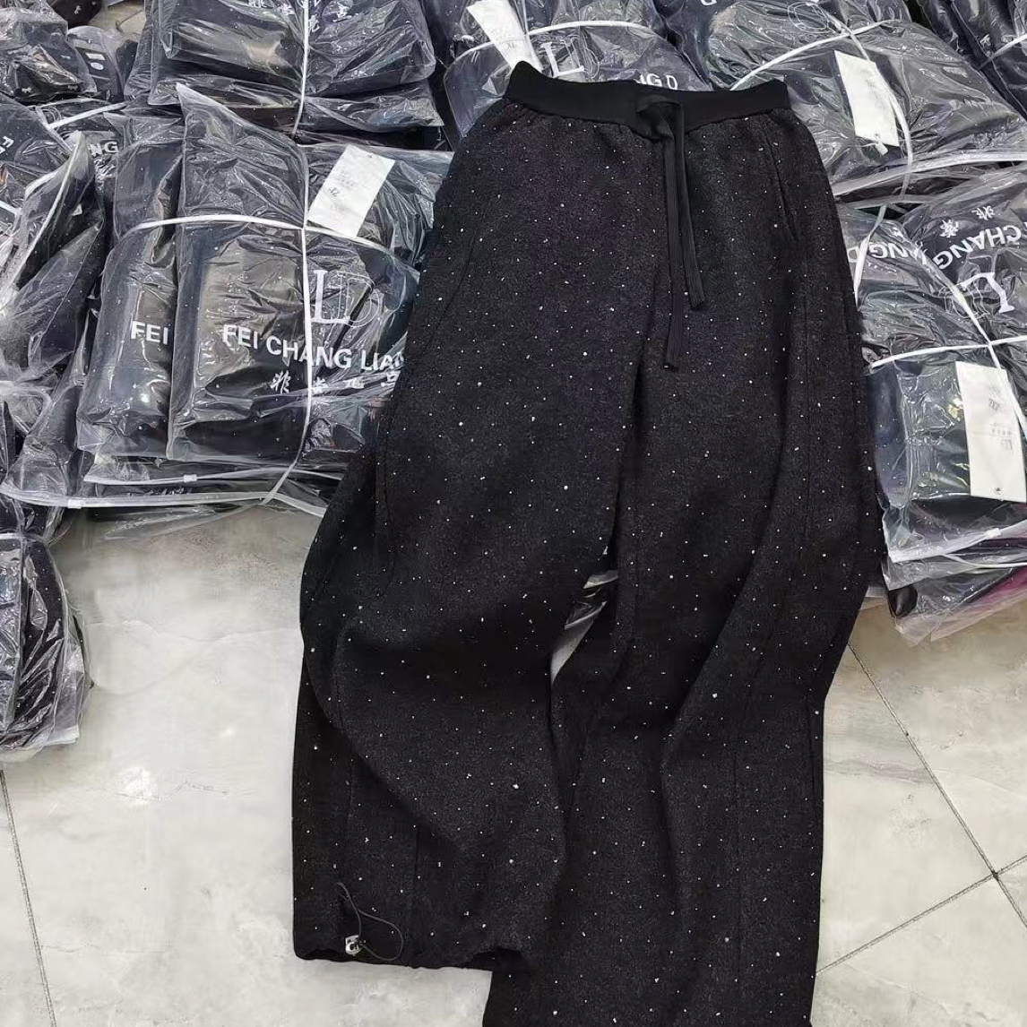 秋冬加绒加厚星空亮片阔腿休闲裤女高腰显瘦时尚百搭