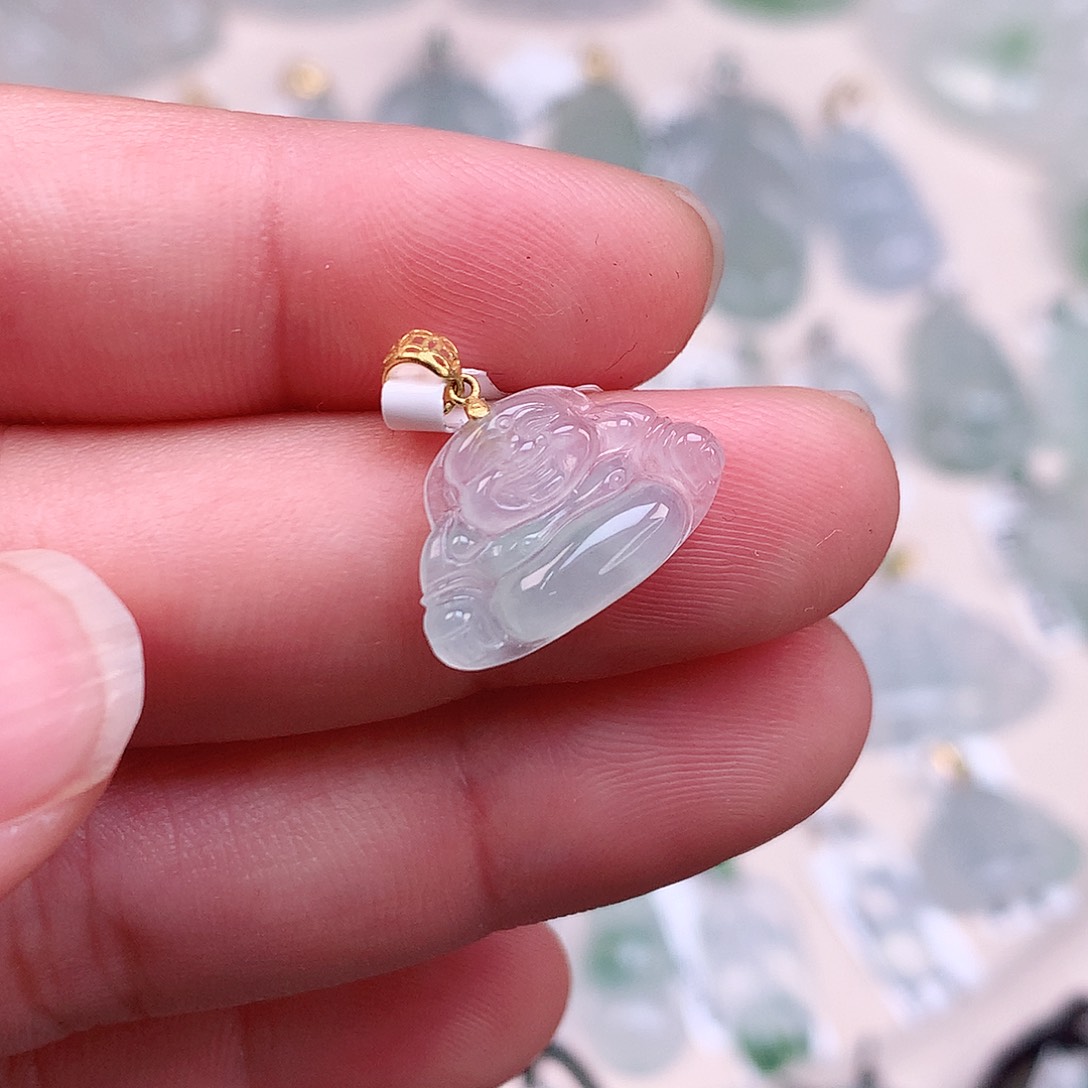 翡翠颈饰18K金镶嵌冰胶小佛