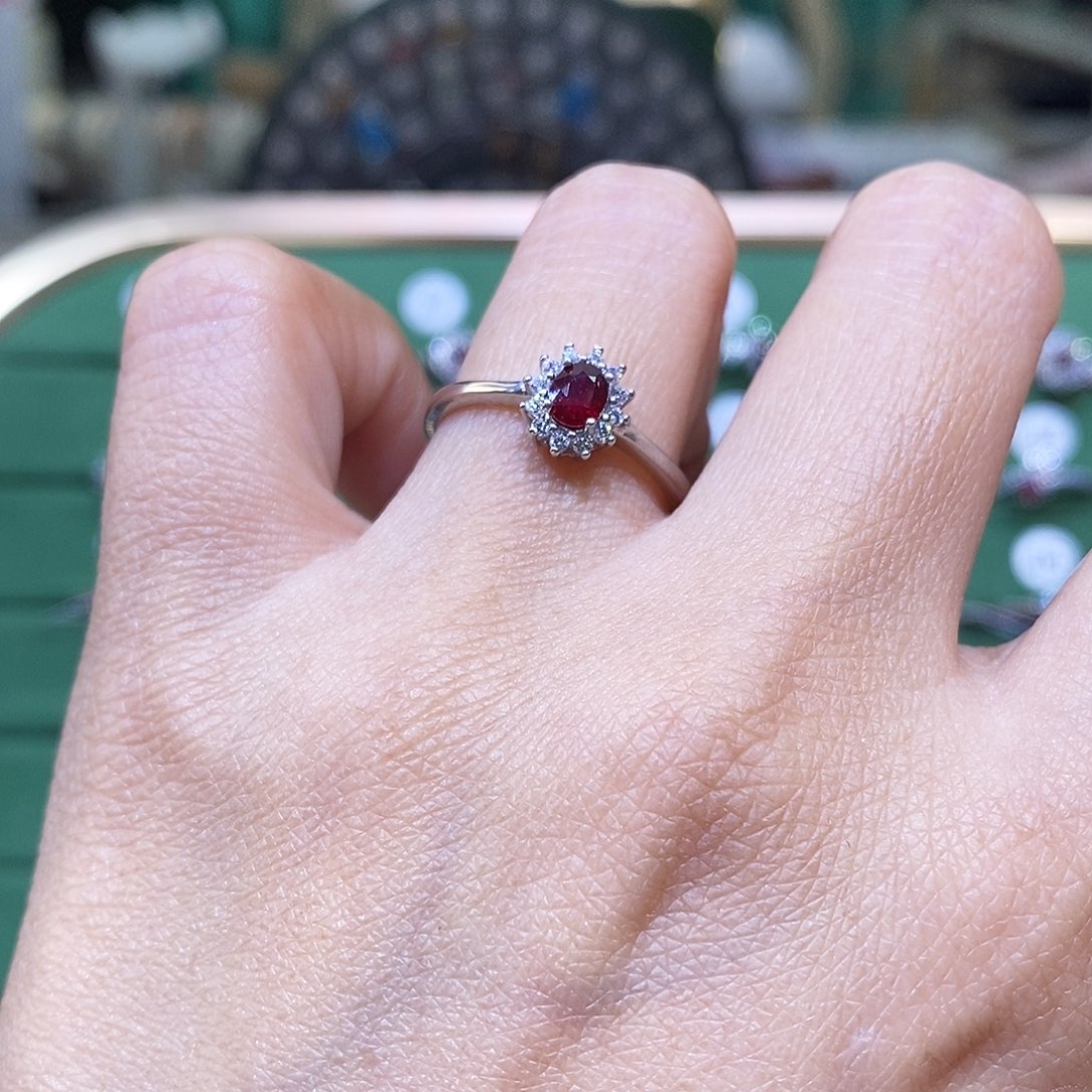 红宝石戒指银S925镶嵌天然红宝石