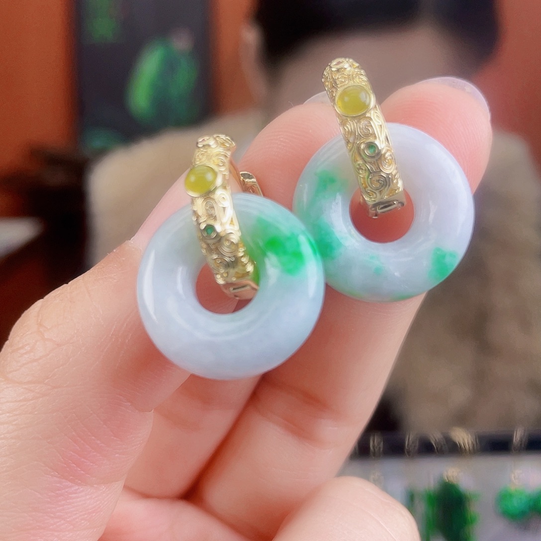 翡翠未镶嵌耳饰饰品