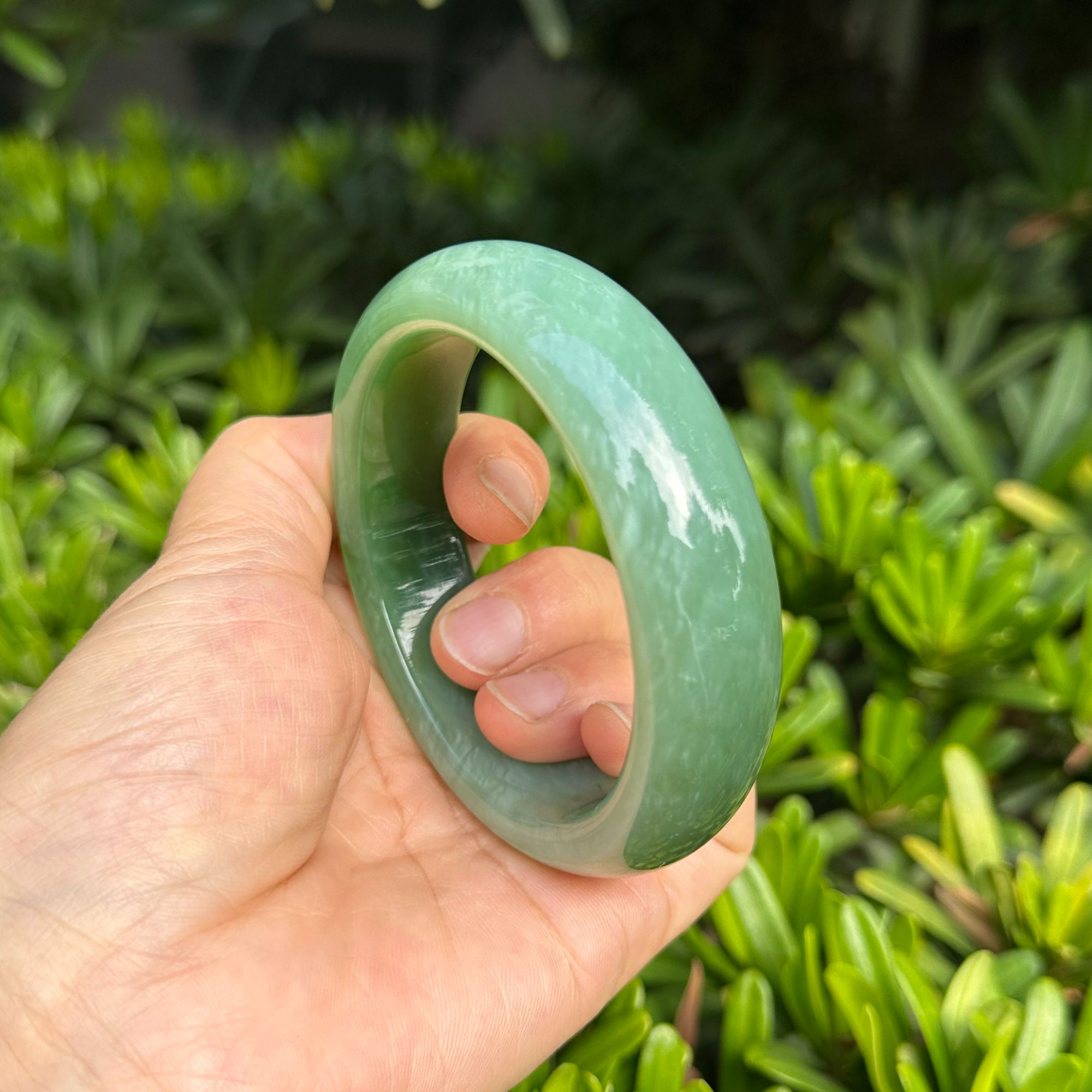 和田玉粉绿轮胎手镯60圈