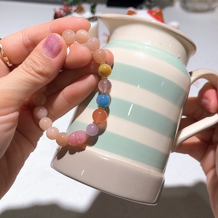 瓷片Gghhhhhjjhjjhhh