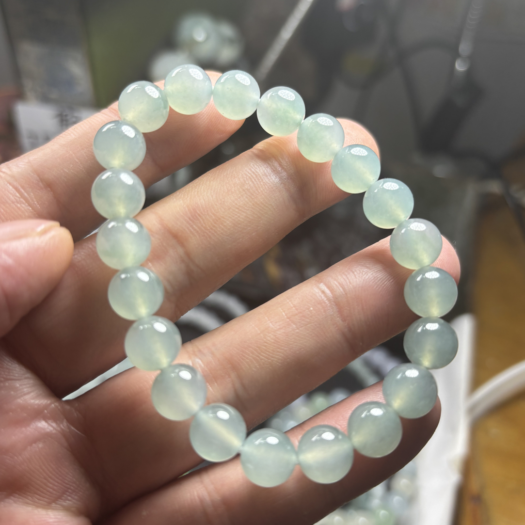 缅甸天然翡翠a货冰绿葡萄绿卡9*21颗