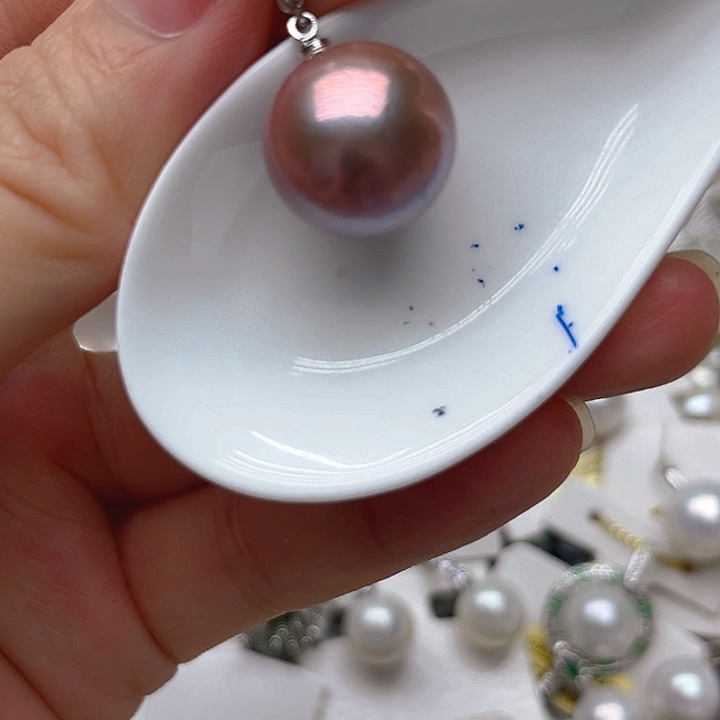 未镶嵌淡水珍珠吊坠
