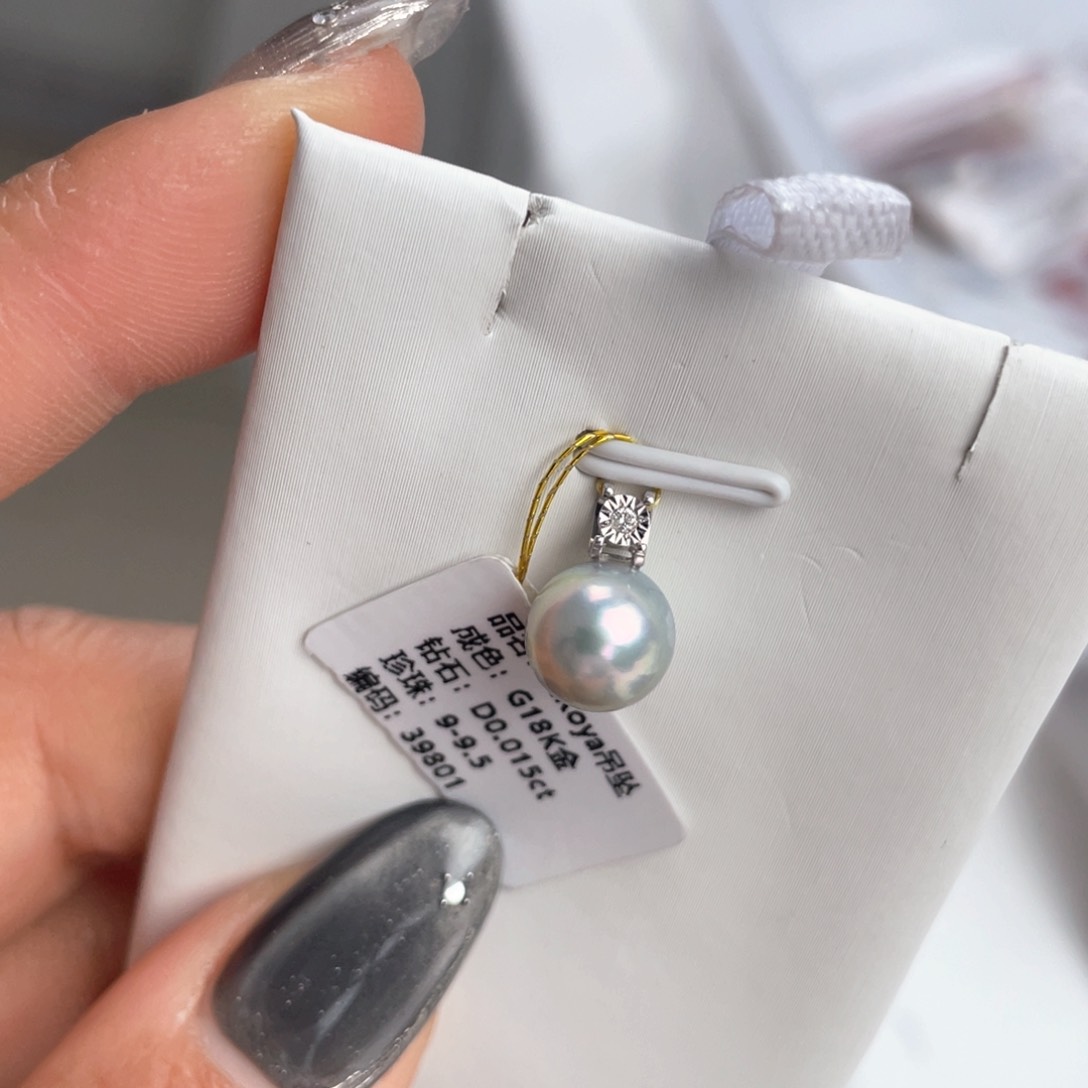 海水珍珠颈饰18K金镶嵌