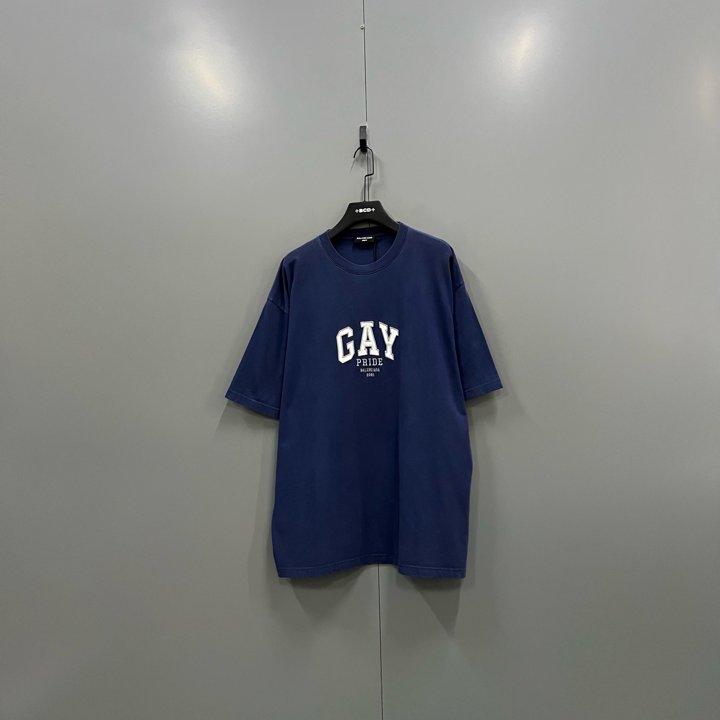 99新 Balenciaga/巴黎世家 （ll） 深蓝色字母印花短袖 M码 015341