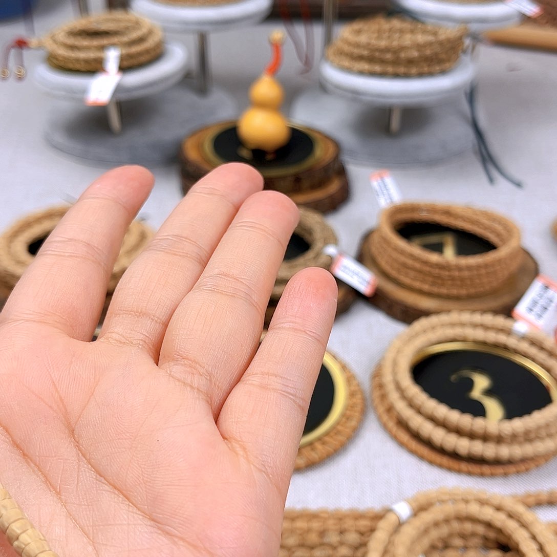 柏香籽/百香籽吊坠饭*蛋