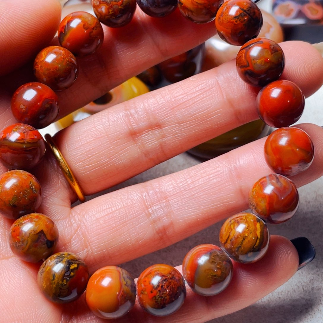 未镶嵌颈饰玛瑙/玉髓硬****呸