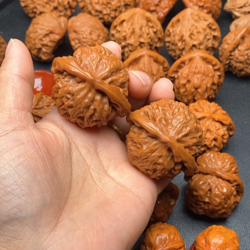 【闪购商品】文玩核桃把件46宫灯