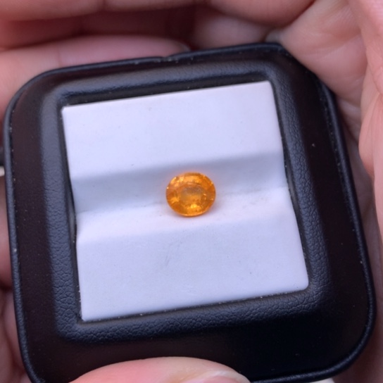 【闪购商品】石榴石（芬达石）天然芬达石裸石未镶嵌