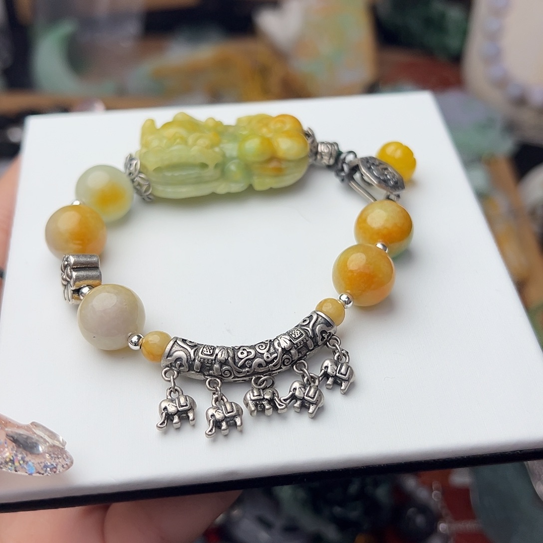 翡翠吊坠(赠链)未镶嵌锦*吊坠