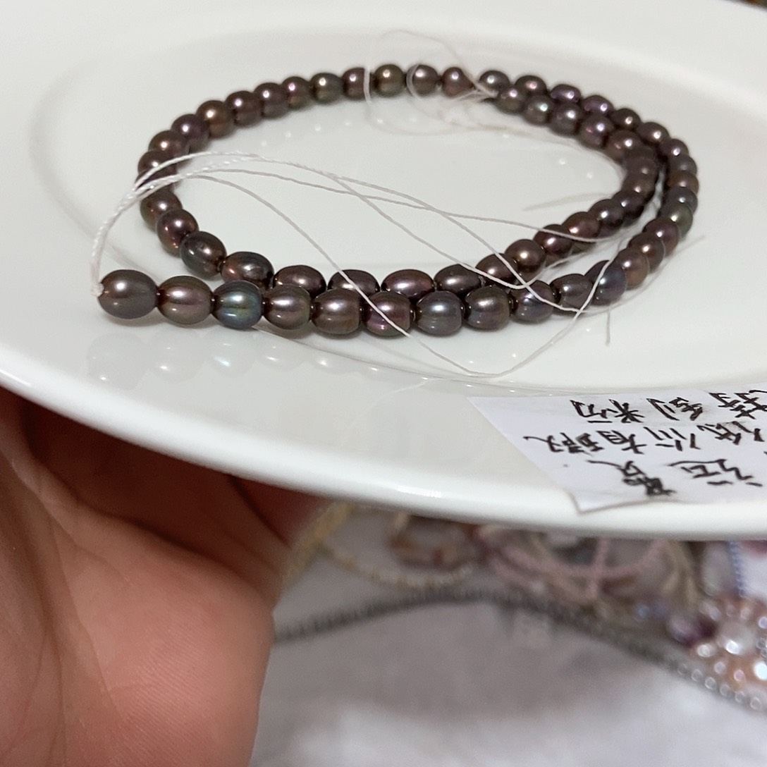 淡水珍珠颈饰合金
