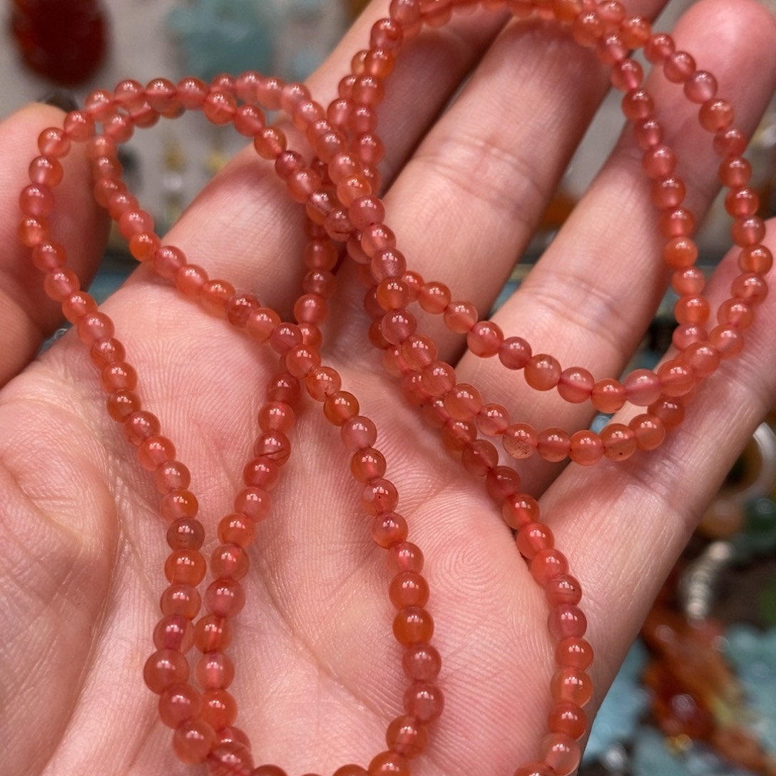 不***姨蛇纹石玉未镶嵌颈饰