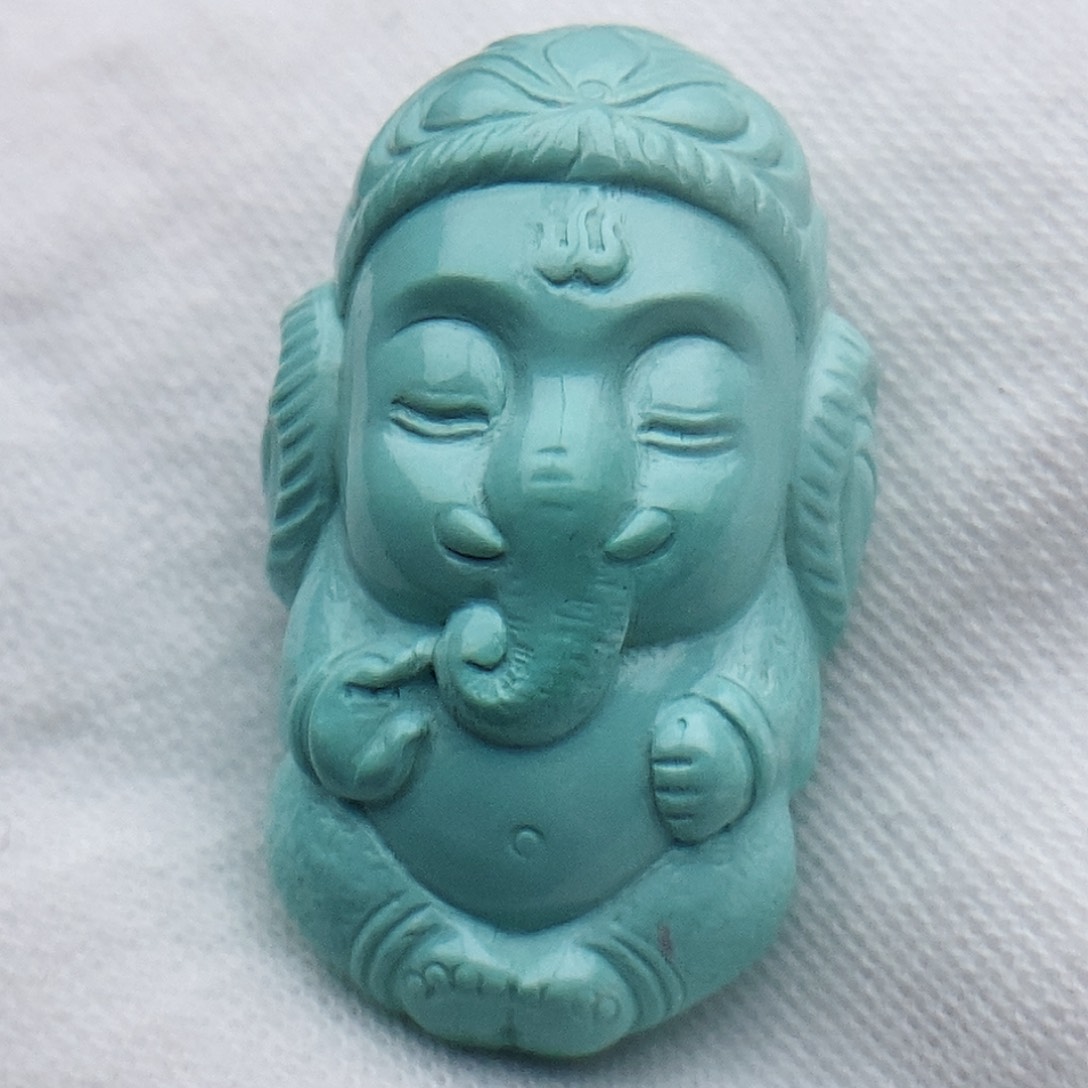 绿松石颈饰未镶嵌