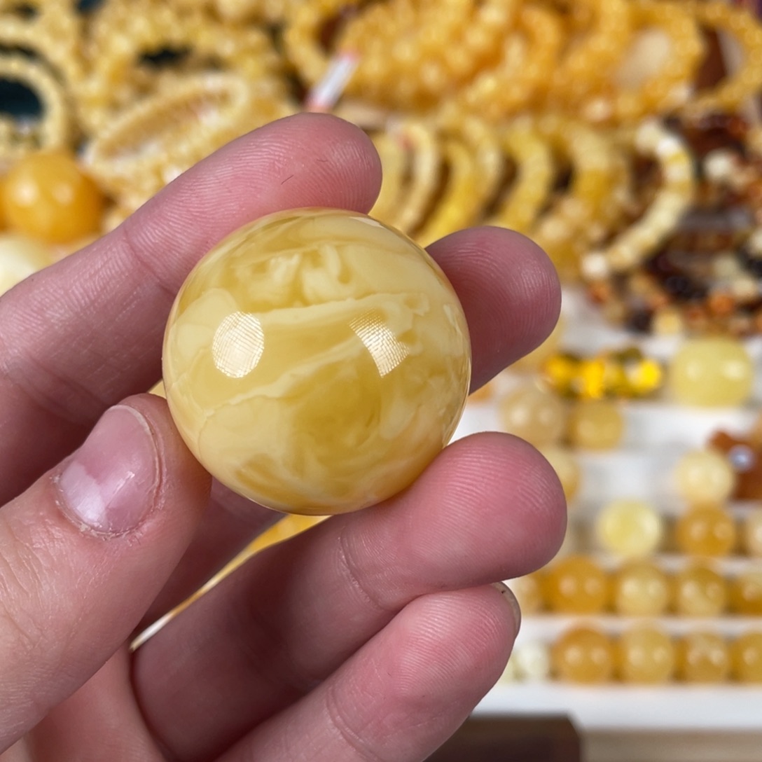 蜜蜡裸石未镶嵌单珠直径31+定制