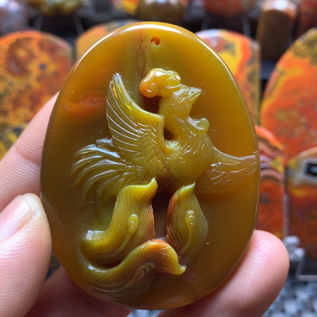 玛瑙/玉髓凤凰挂件未镶嵌