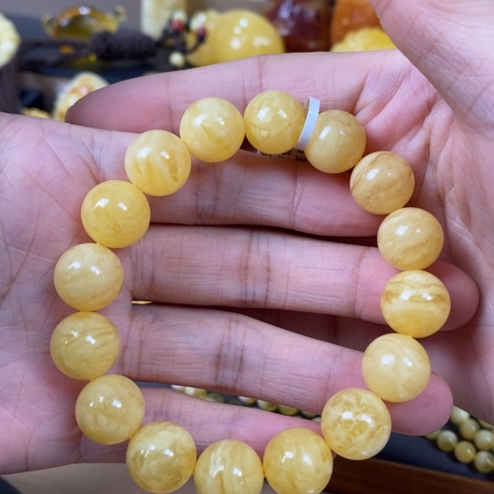 未镶嵌琥珀裸石单圈