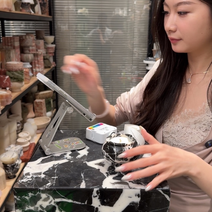 105。            花