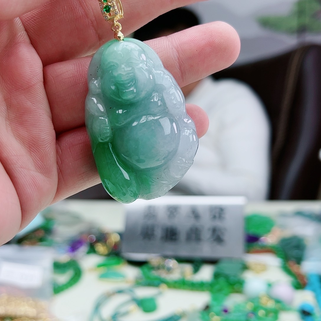 翡翠吊坠(赠链)银S925镶嵌