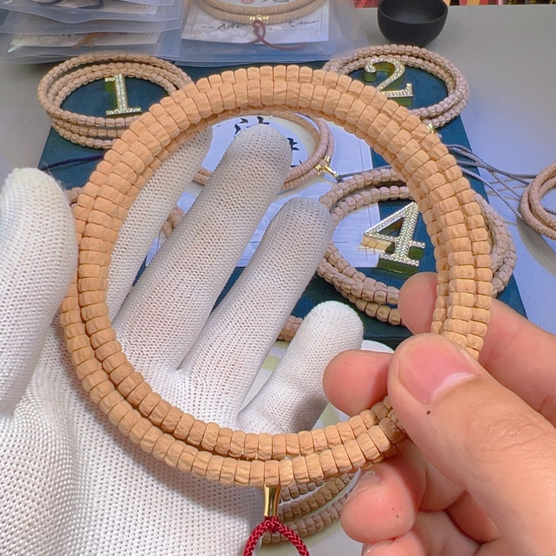 柏香籽/百香籽吊坠期***?