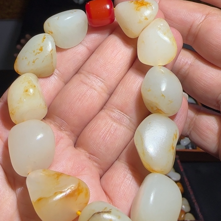 和田玉手链未镶嵌60克