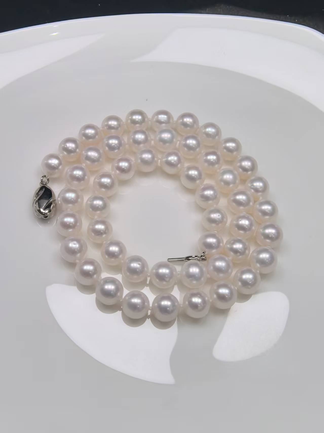 经典款8 - 8.5mm淡水无核珍珠冷白光银扣百搭