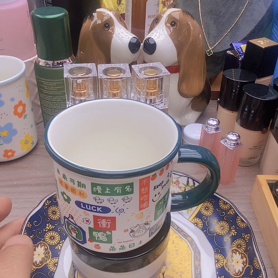 莫***西瓷片哈哈哈哈哈哈哈哈哈哈哈