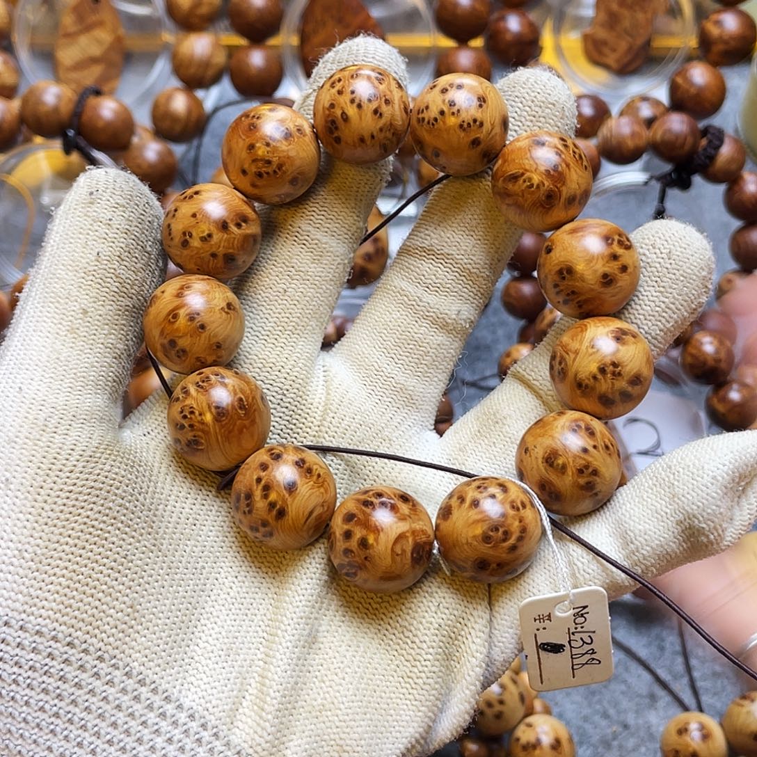 曲***雕柏木手串/手链太行崖柏陈化1.8满雀眼瘤疤